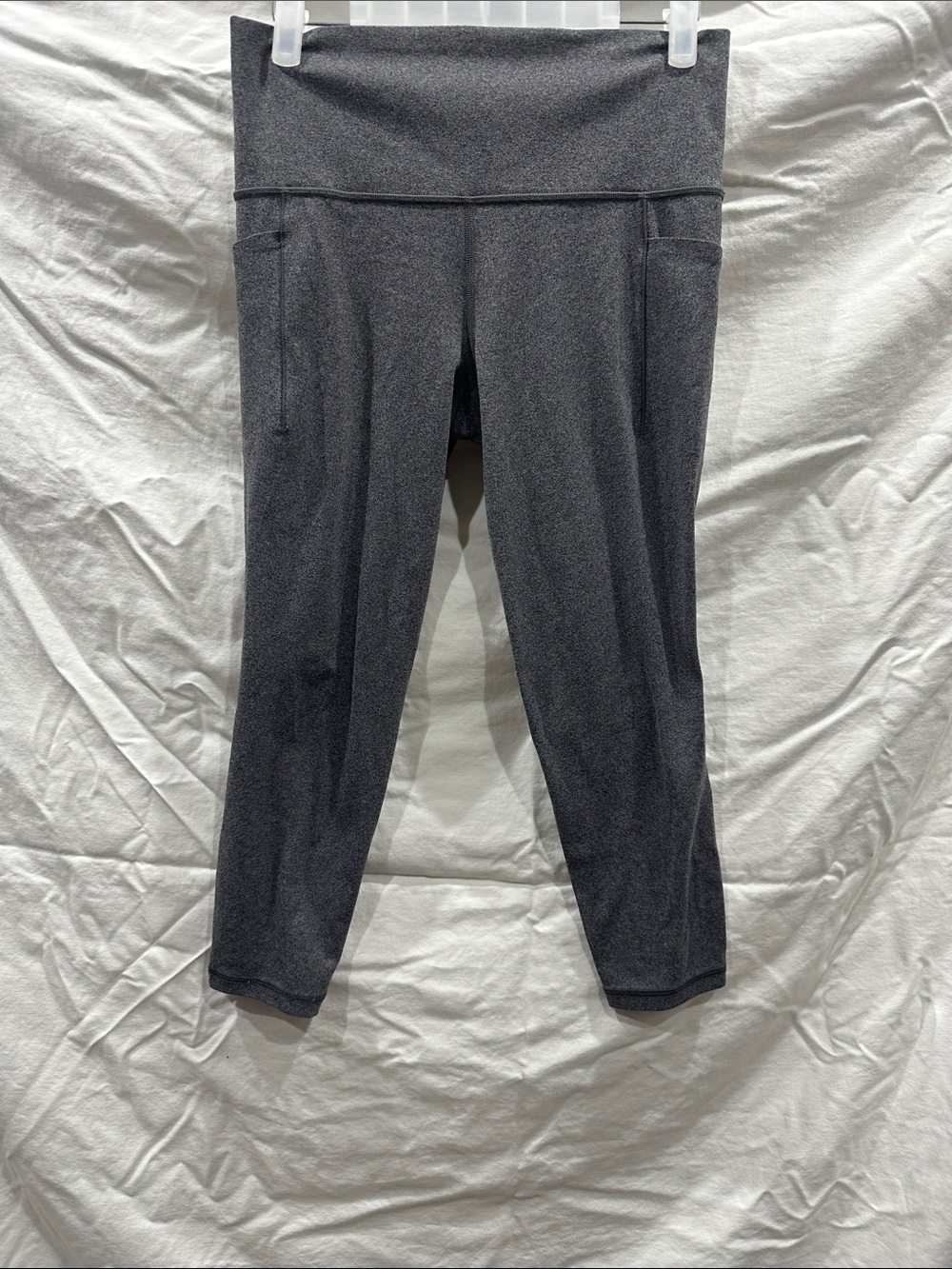 Athleta Charcoal Gray Salutation Stash Pocket 7/8 Legging